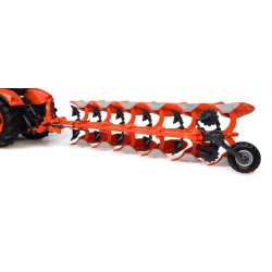 1:32 Arado reversible 6 KUBOTA RM3005V