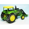 1:32 JOHN DEERE 3120 con cabina y pala