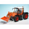 1:32 FENDT 524 Xylon con pala