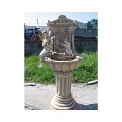 Fuente de resina Pedestal niño y sra. con arpa