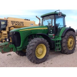 JOHN DEERE 8120 - Luna delantera