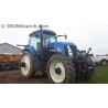 NEW HOLLAND TG 210 - Luna delantera