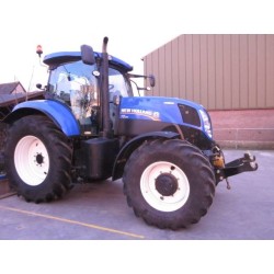 NEW HOLLAND T7.170 - Luna delantera