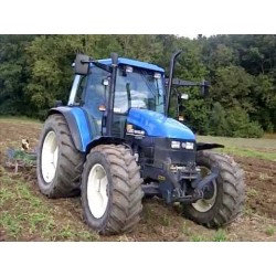 NEW HOLLAND TS 90 - Luna delantera