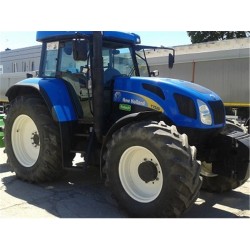 NEW HOLLAND T7520 - Luna delantera 1030