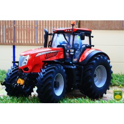 1:32 McCORMICK X8.680 VT