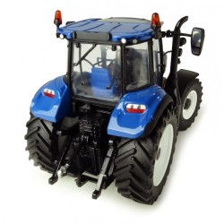 1:32 NEW HOLLAND T5.120