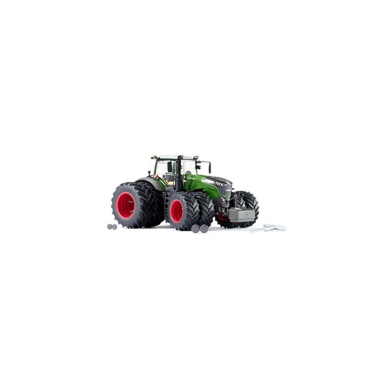 1:32 FENDT 1050 Vario Doble Rueda