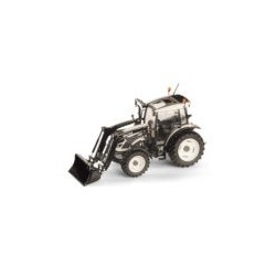 1:32 VALTRA A104 con pala