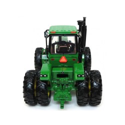 1:32 JOHN DEERE 8650 Doble rueda