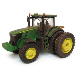 1:32 JOHN DEERE 7290R con doble rueda trasera