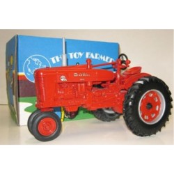 1:16 CASE IH Mc Cormick Farmall Super M-TA