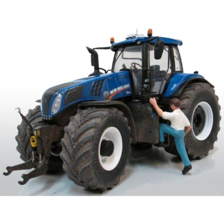 NEW HOLLAND T8