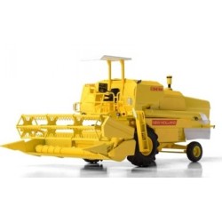 1:32 NEW HOLLAND cosechadora 8060 Clayson