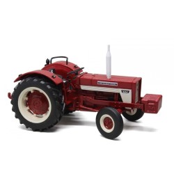 1:32 CASE 824 2WD - IH International