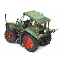 1:32 FENDT 622 LS Favorit