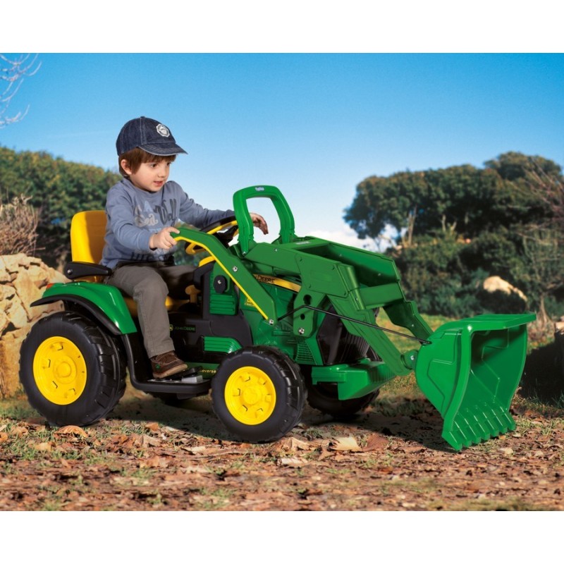 6:09 JOHN DEERE con pala 12V