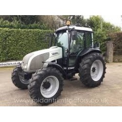 VALTRA A65 - Luna delantera inferior izquierda