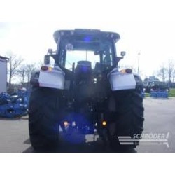 VALTRA T132 Direct - Luna trasera