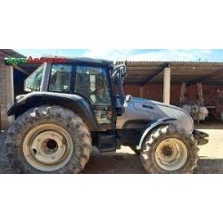 VALTRA T120 - Luna puerta superior derecha