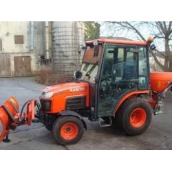 KUBOTA B2230 DC - Luna puerta izquierda