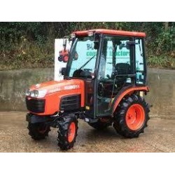 KUBOTA B2230 DC - Luna delantera inferior