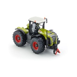 CLAAS XERION 5000.