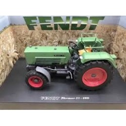 1:32 FENDT 105S Farmer 2WD