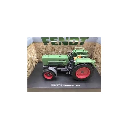 1:32 FENDT 105S Farmer 2WD