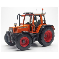 1:32 FENDT 509 C Communal