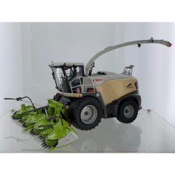 1:32 CLAAS picadora Jaguar 900 con Orbis 750