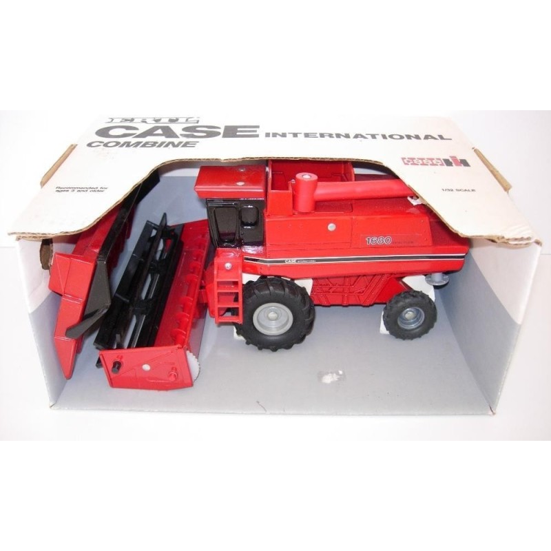 1:32 CASE IH cosechadora 1680 Axial Flow