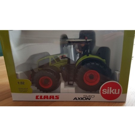 1:32 CLAAS Axion 940