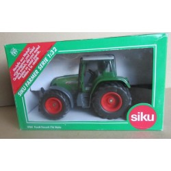 1:32 FENDT 716 Favorit Vario Siku