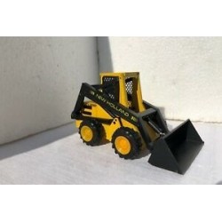 1:32 NEW HOLLAND minicargadora L555