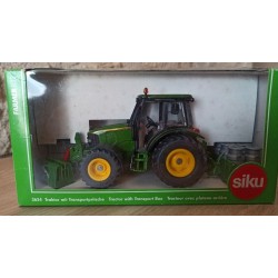 1:32 JOHN DEERE 5620 con cajón de transporte