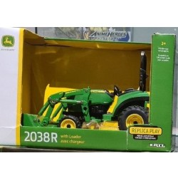 1:16 JOHN DEERE 2038 con pala