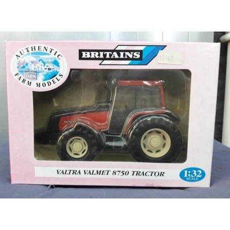 1:32 VALTRA VALMET 8750