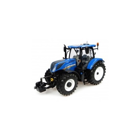 1:32 NEW HOLLAND T7.225 (2015) Universal Hobbies