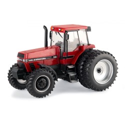 1:32 CASE IH Magnum 7150 Doble rueda trasera