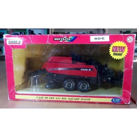 1:32 Empacadora CASE IH LBX432