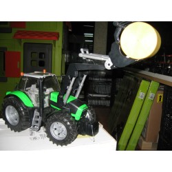 1:16 DEUTZ Agrotron X720 con pala