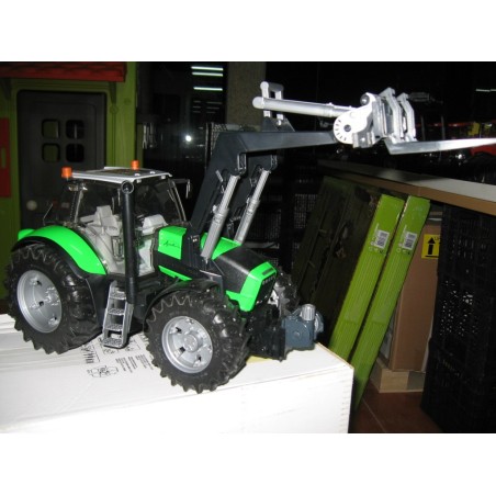 1:16 DEUTZ Agrotron X720 con pala y pincho