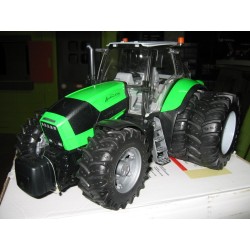 1:16 DEUTZ Agrotron X720 Doble Rueda Trasera