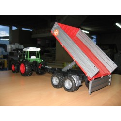 1:16 FENDT 209S con pala y remolque