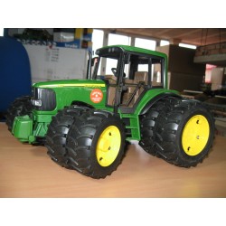 1:16 JOHN DEERE 6920 Doble Rueda