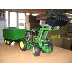 1:16 JOHN DEERE 6920 con pala y remolque cereal