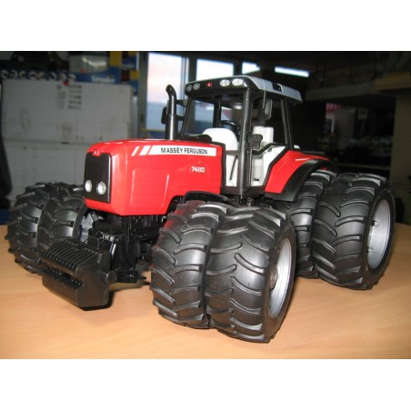 1:16 MASSEY FERGUSON 7480 Doble Rueda