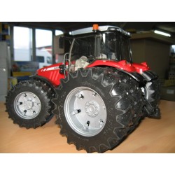 1:16 MASSEY FERGUSON 7624 Doble Rueda