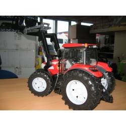 1:16 McCORMICK XTX 165 con pala